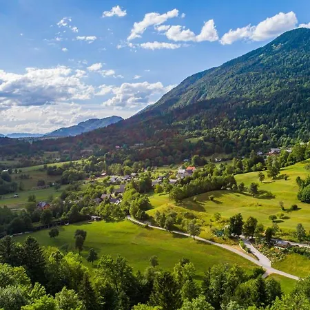 Διαμέρισμα Organic Farm Hvadnik *