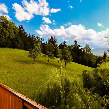 Organic Farm Hvadnik Apartment *